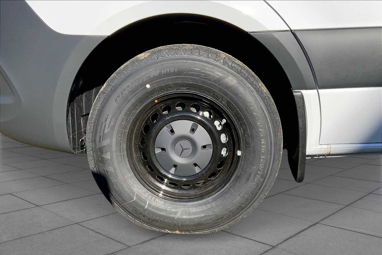 New 2025 Mercedes-Benz Sprinter 2500 image 16