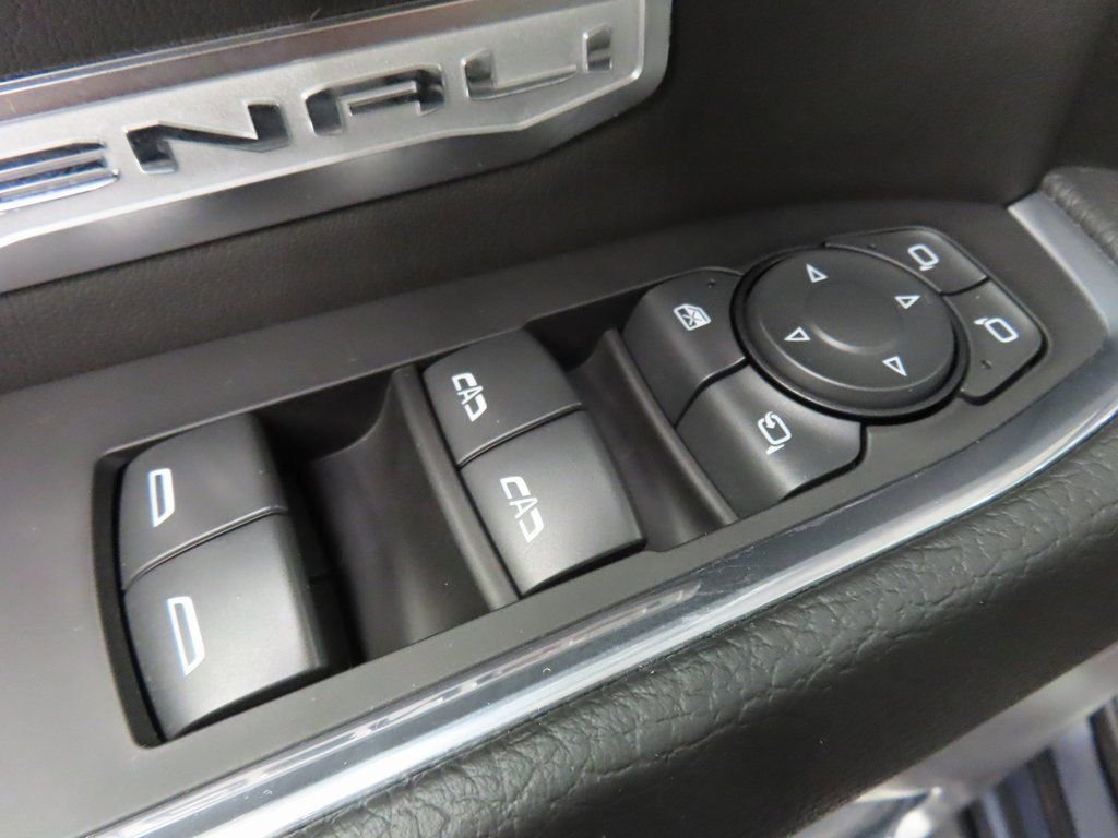 Used 2023 GMC Sierra 1500 Denali w/ Technology Package AWD/4WD image 77