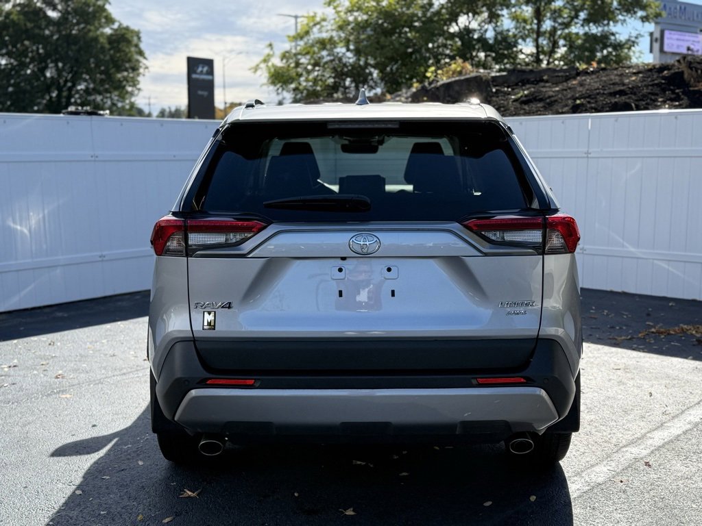 Used 2024 Toyota RAV4 Limited image 6