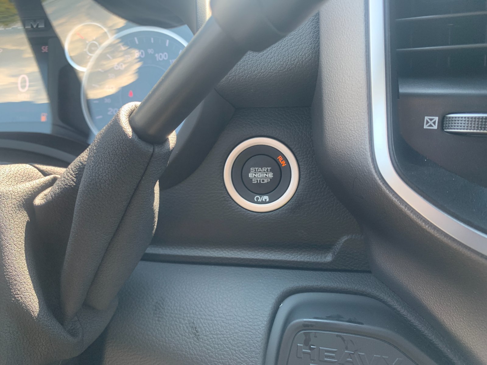 New 2026 RAM 2500 Big Horn AWD/4WD image 24