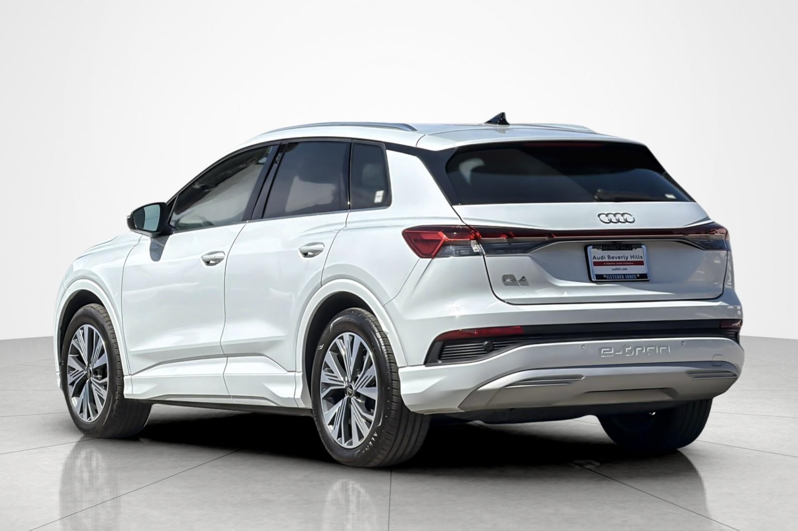 Certified 2023 Audi Q4 e-tron Premium w/ Convenience Package RWD image 3
