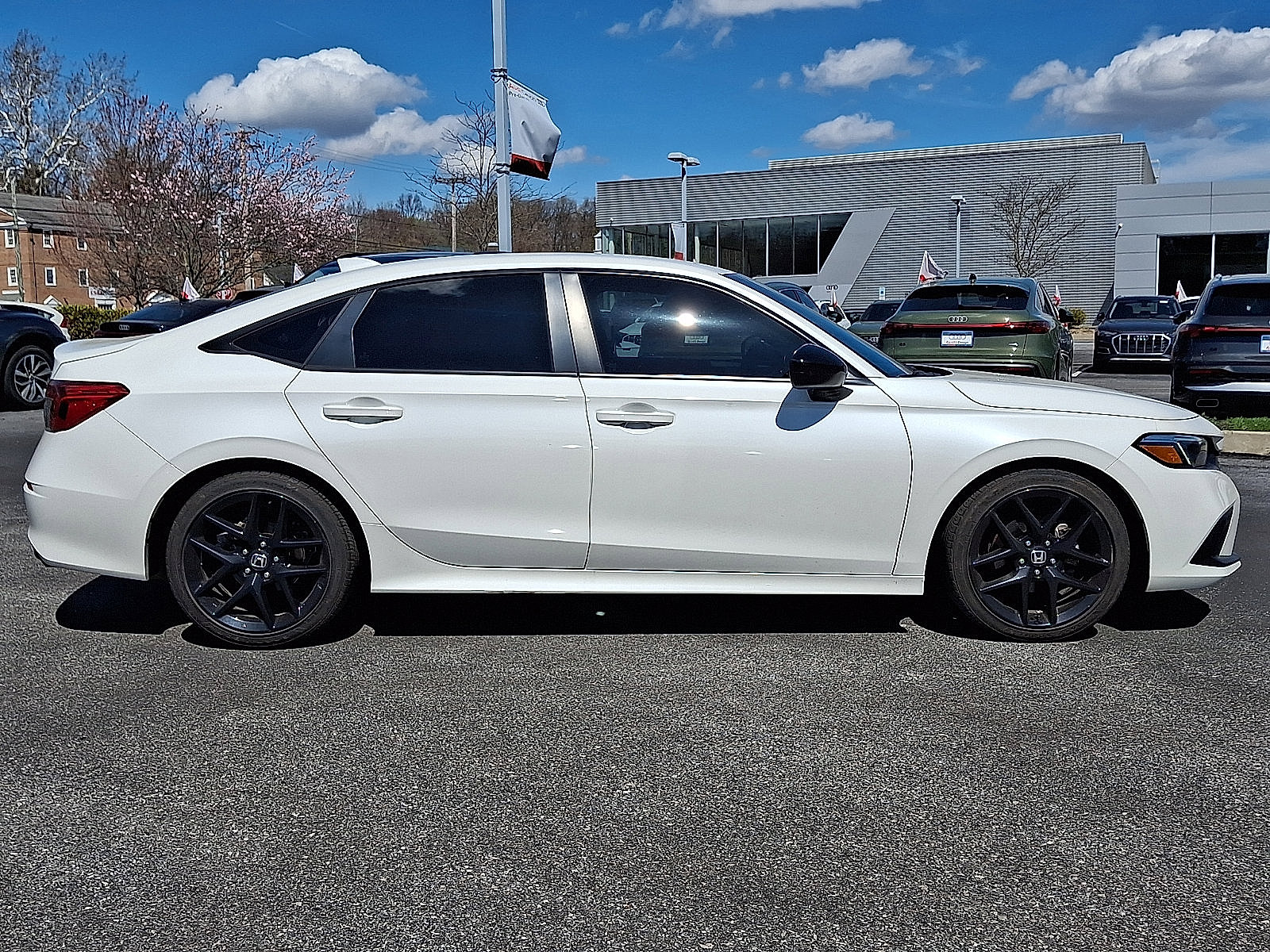Used 2023 Honda Civic Sport image 7