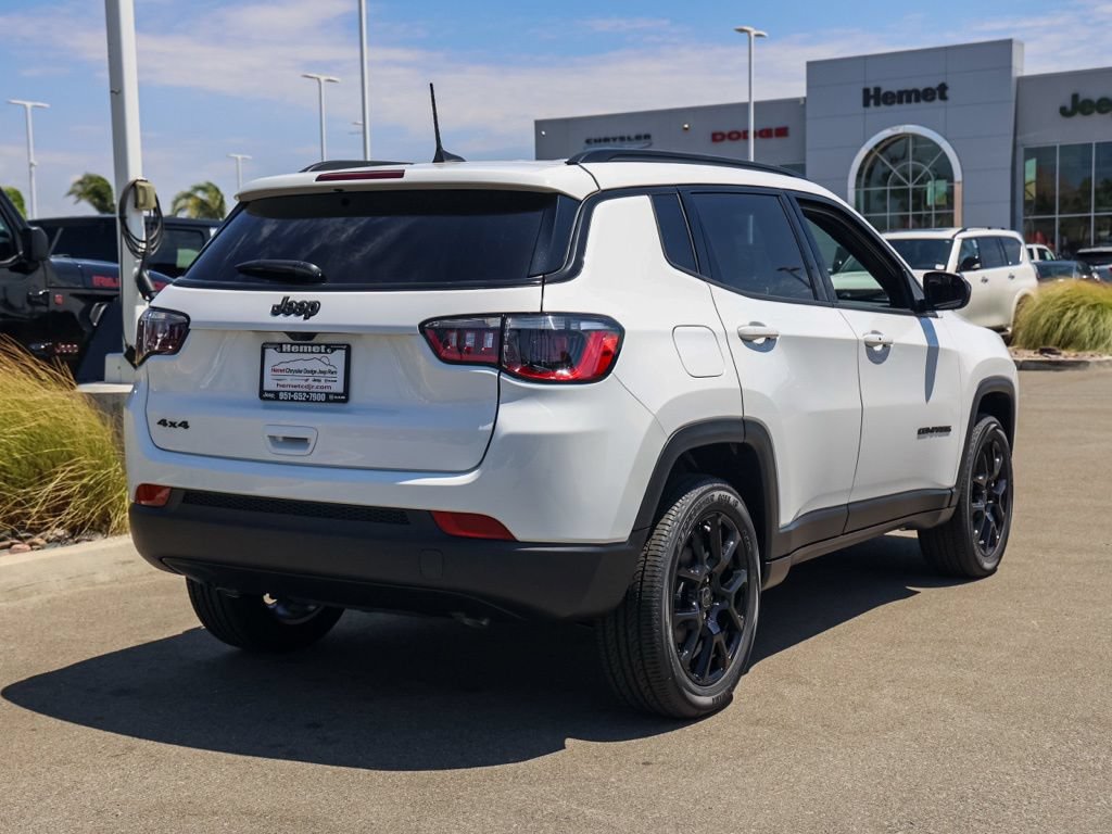 New 2026 Jeep Compass Latitude AWD/4WD image 4