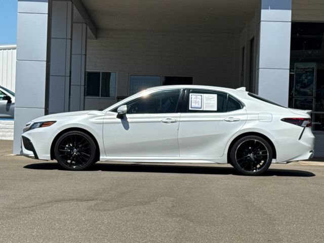 Used 2023 Toyota Camry XSE FWD image 6