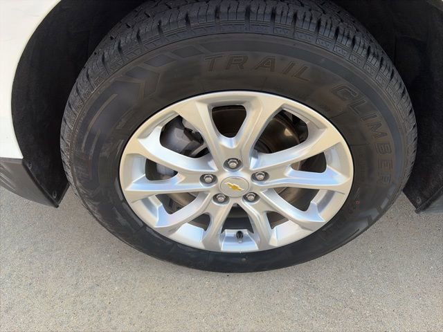 Used 2020 Chevrolet Equinox LT image 10