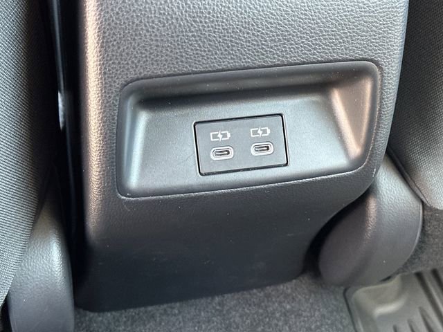 Used 2024 Toyota Corolla LE image 11