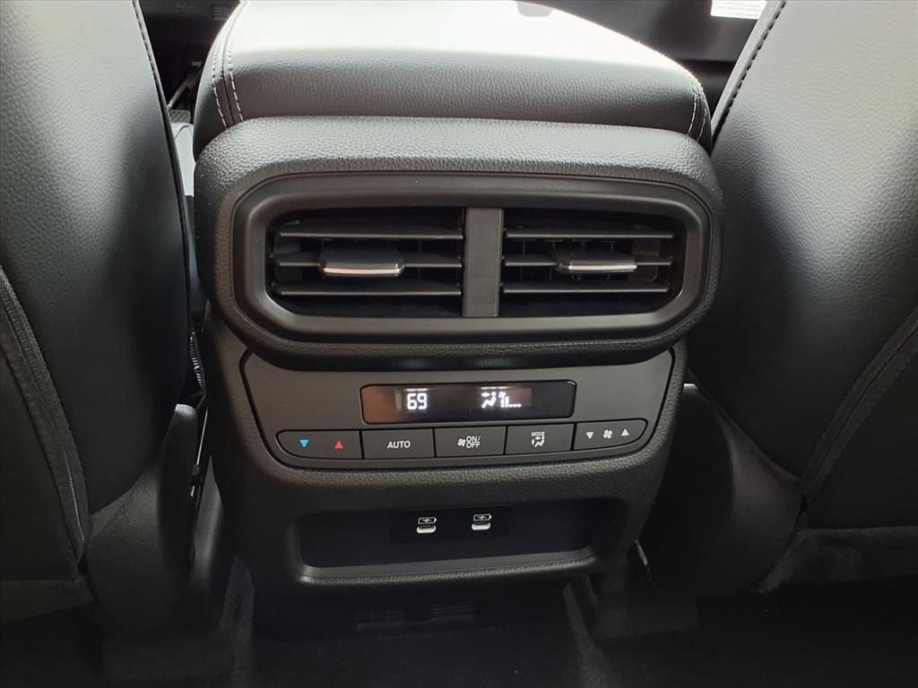 New 2026 Honda Pilot Touring image 24