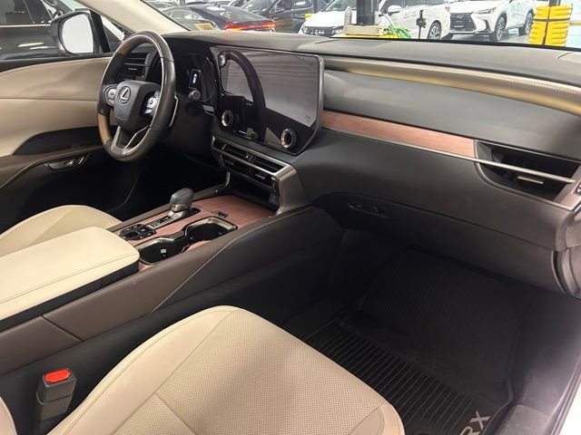 Used 2023 Lexus RX 350 Premium w/ Accessory Package AWD/4WD image 25