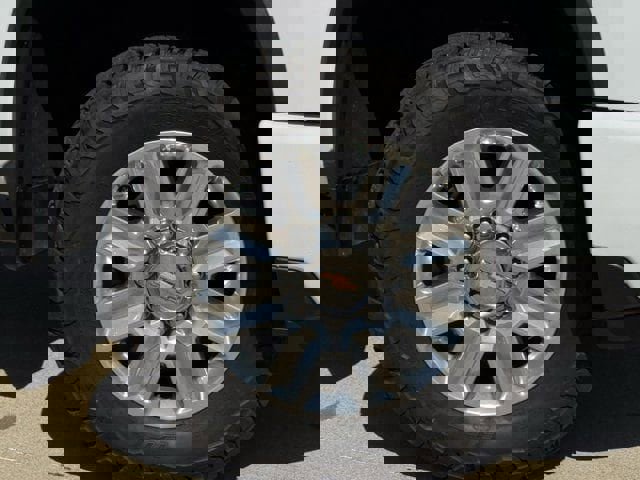 Used 2024 Chevrolet Silverado 2500 High Country w/ Technology Package image 34