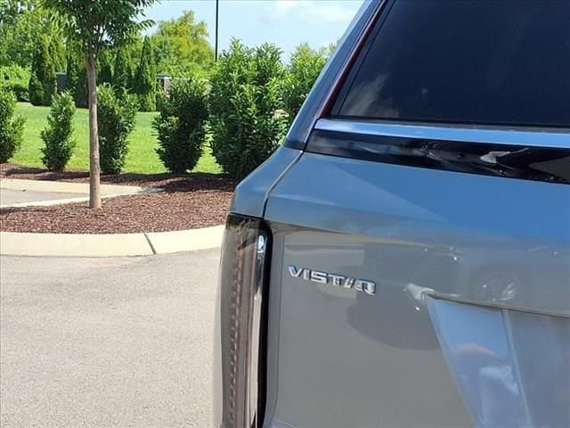 New 2026 Cadillac Vistiq Luxury image 12