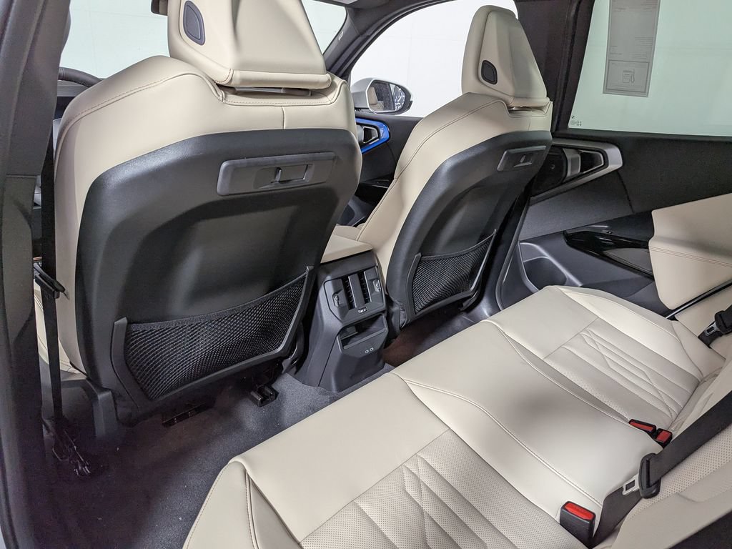New 2026 BMW X3 xDrive30i w/ Premium Package AWD/4WD image 30