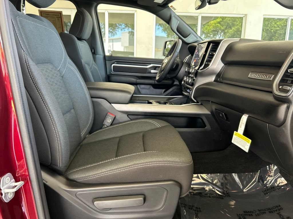 Used 2025 RAM 1500 Big Horn AWD/4WD image 24
