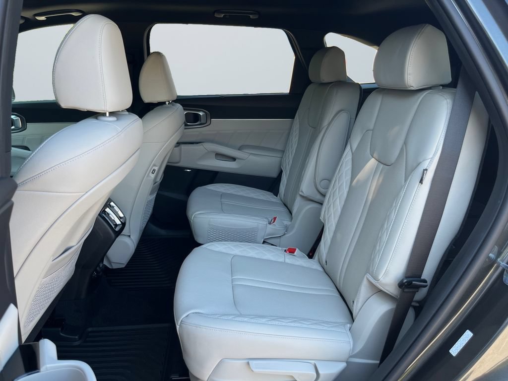 New 2026 Kia Sorento SX Prestige AWD/4WD image 13