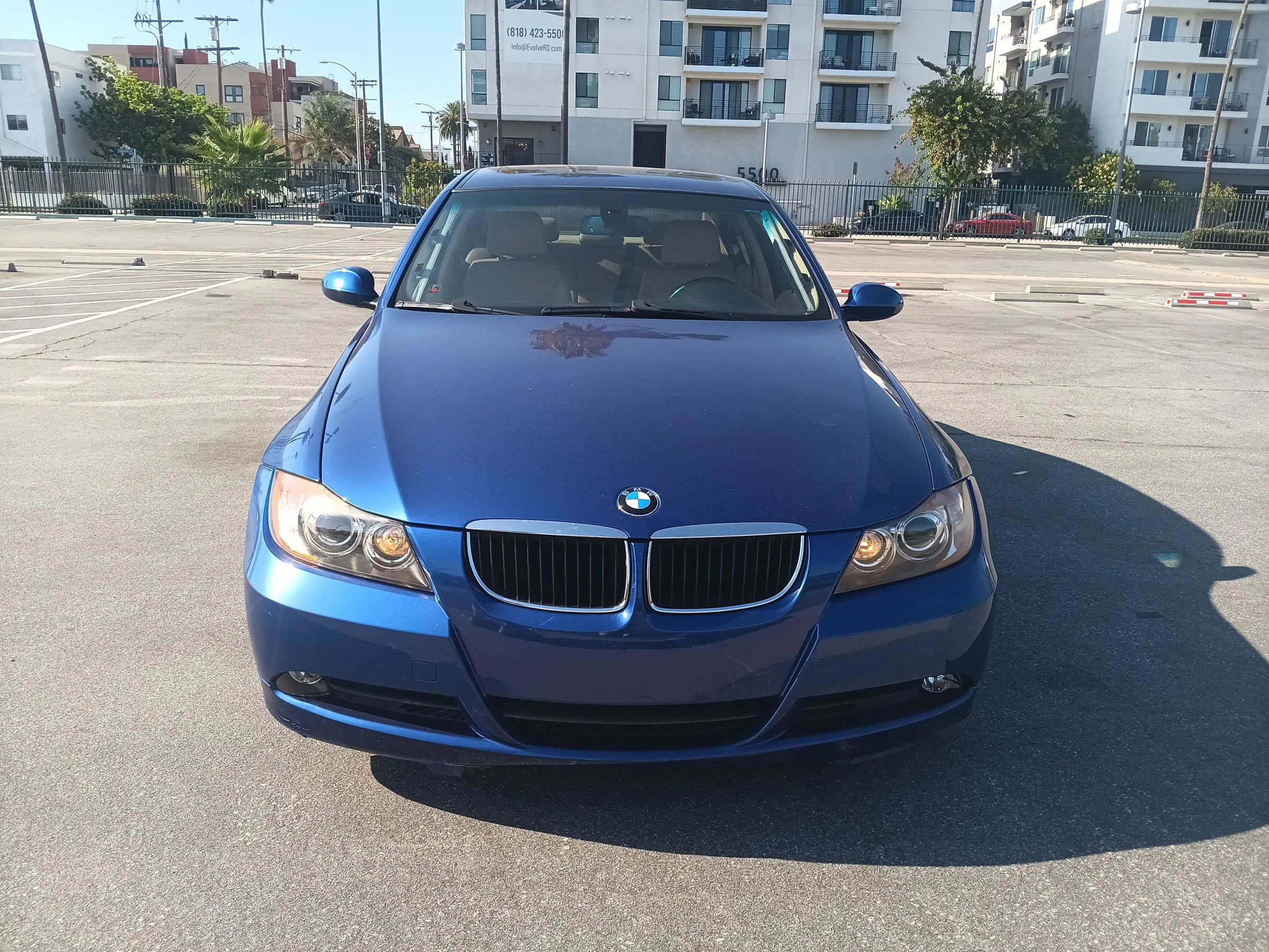 Used 2007 BMW 328i Sedan RWD image 2