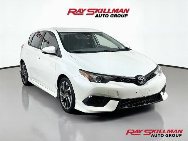 Used 2018 Toyota Corolla iM w/ Carpet Mat Package (TMS) FWD image 1