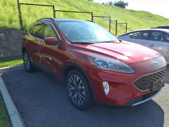 Used 2021 Ford Escape Titanium AWD/4WD image 10