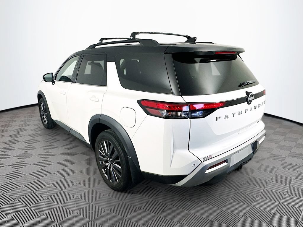 Certified 2023 Nissan Pathfinder SL w/ SL Premium Package AWD/4WD image 8