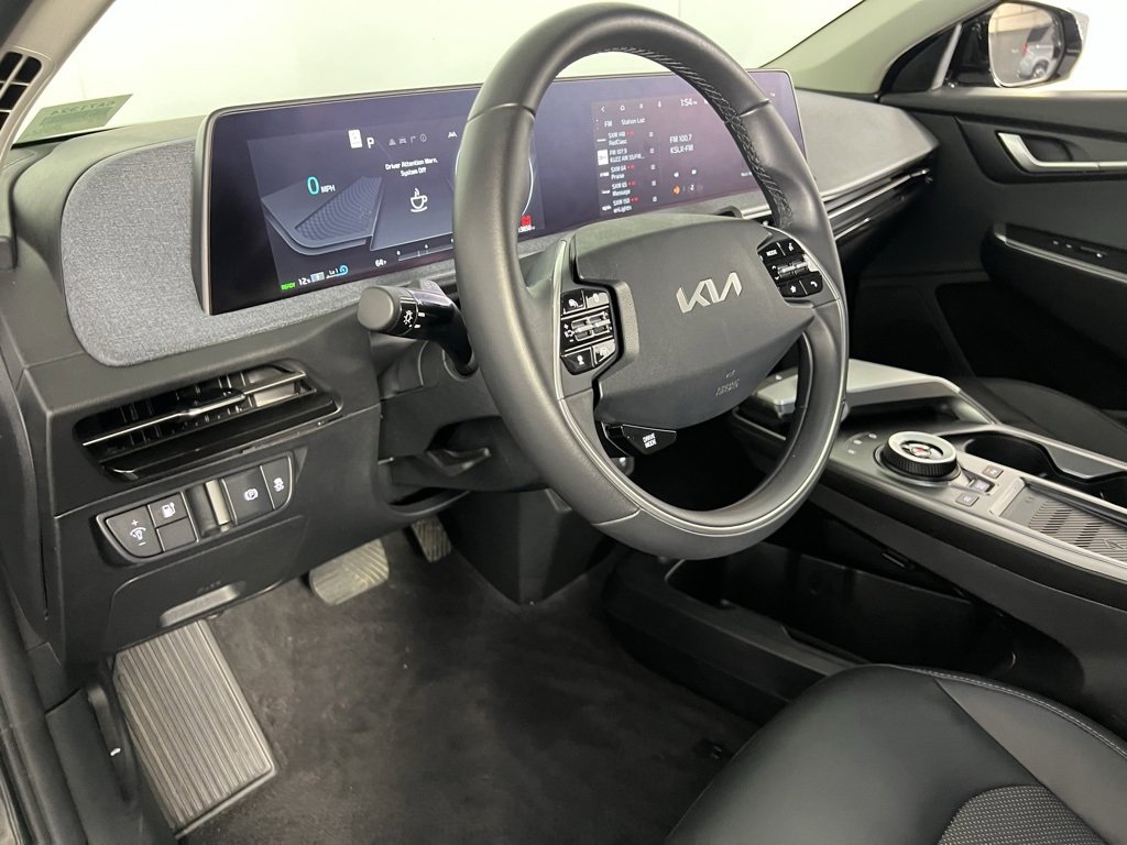 Used 2024 Kia EV6 Light image 21