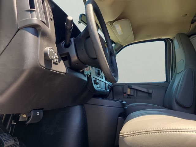 New 2026 Chevrolet Express 2500 w/ Driver Convenience Package RWD image 15
