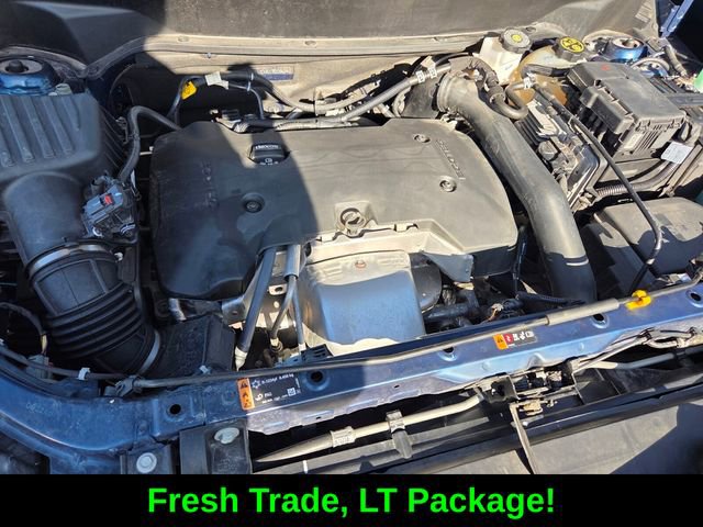 Used 2020 Chevrolet Equinox LT image 18