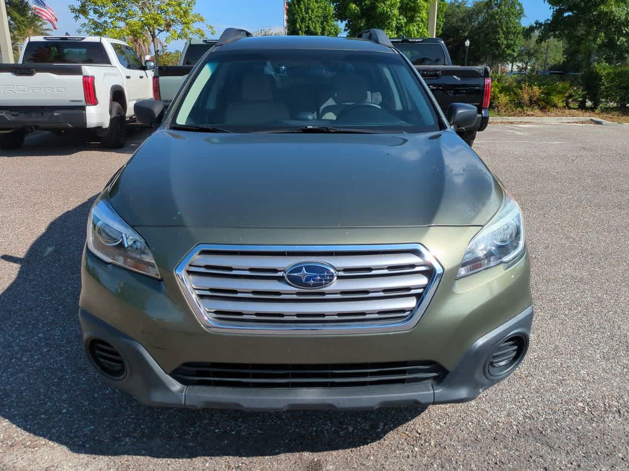 Used 2017 Subaru Outback 2.5i AWD/4WD image 9