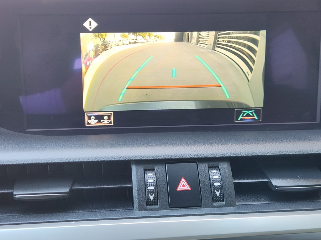 Used 2019 Lexus ES 350 w/ Premium Package FWD image 17