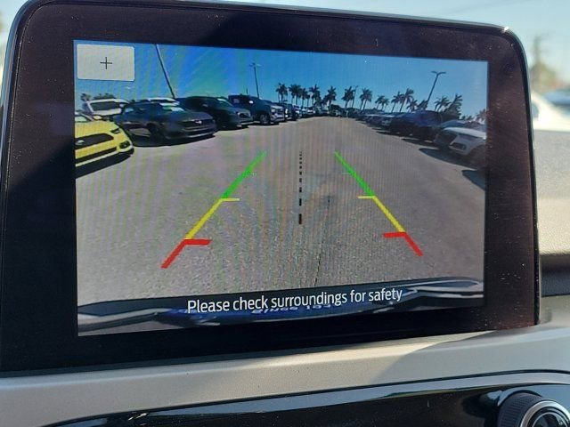 Certified 2020 Ford Escape SE image 32