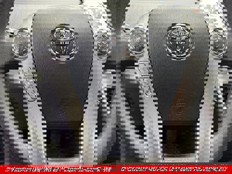 Used 2012 Toyota Prius V Three image 13