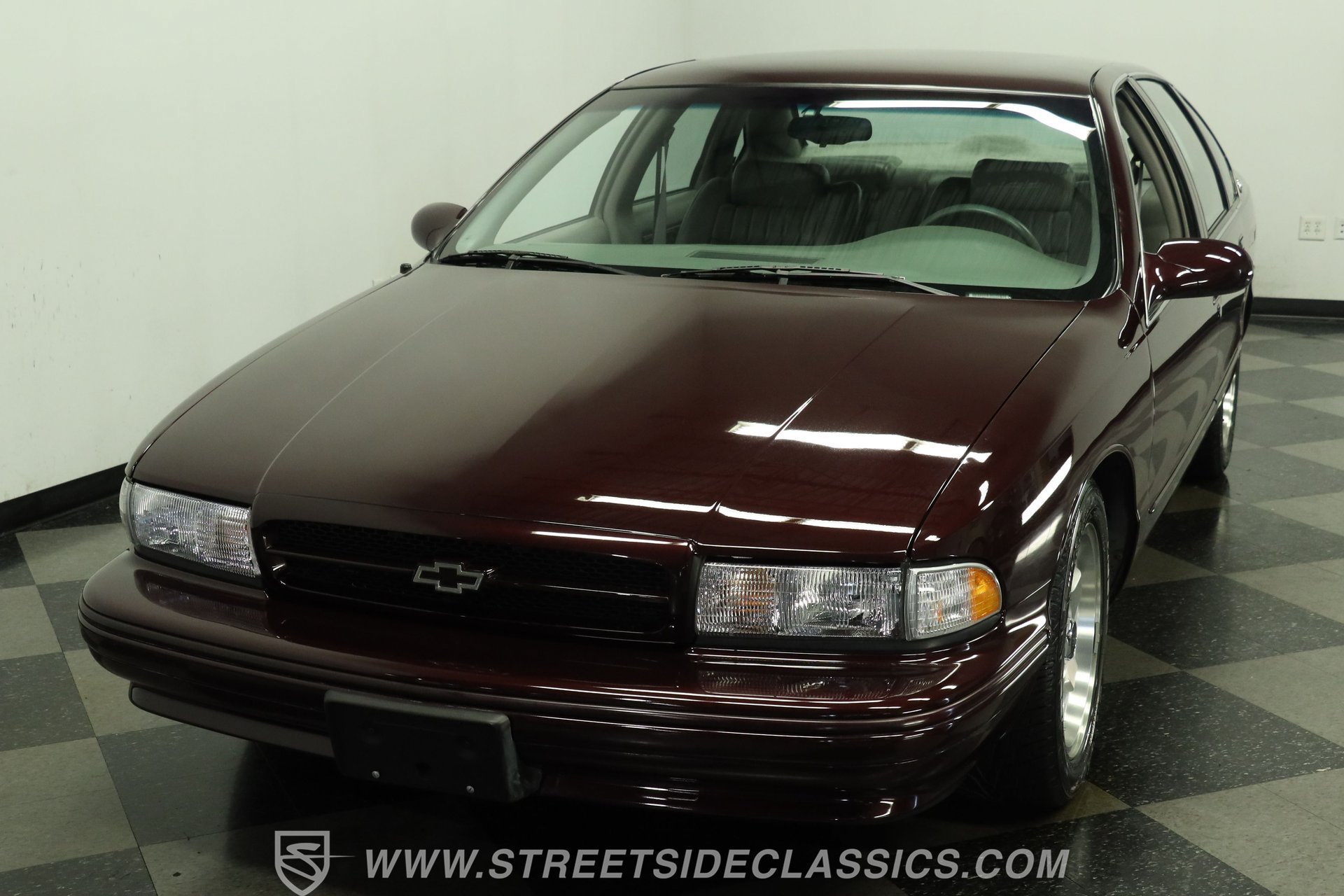 Used 1996 Chevrolet Impala SS RWD image 17