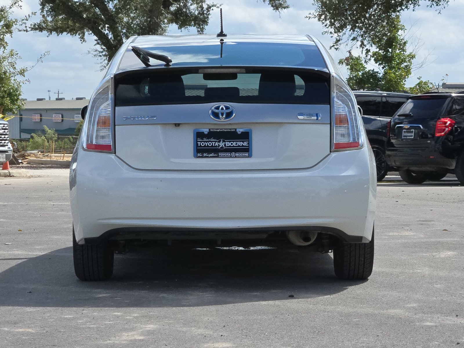 Used 2014 Toyota Prius Prime Plug-In Hybrid FWD image 4