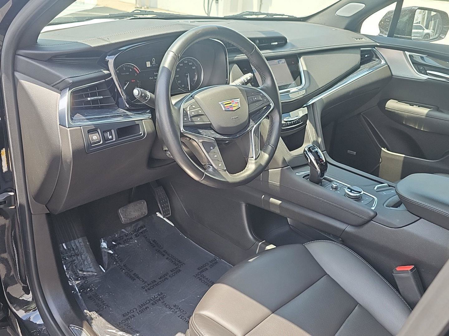 Used 2023 Cadillac XT5 Premium Luxury AWD/4WD image 13