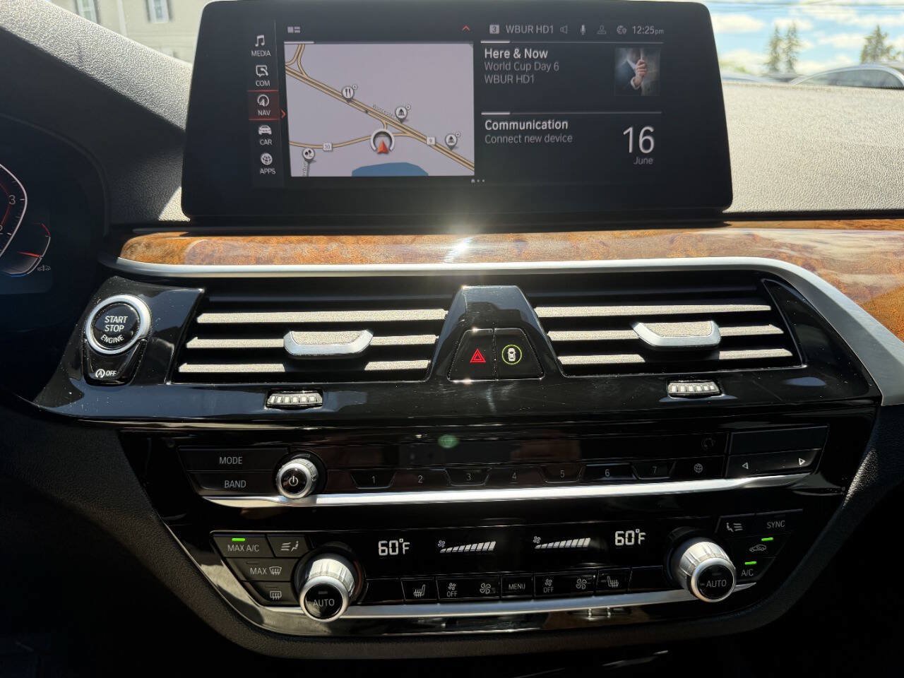 Used 2020 BMW 540i xDrive AWD/4WD image 34