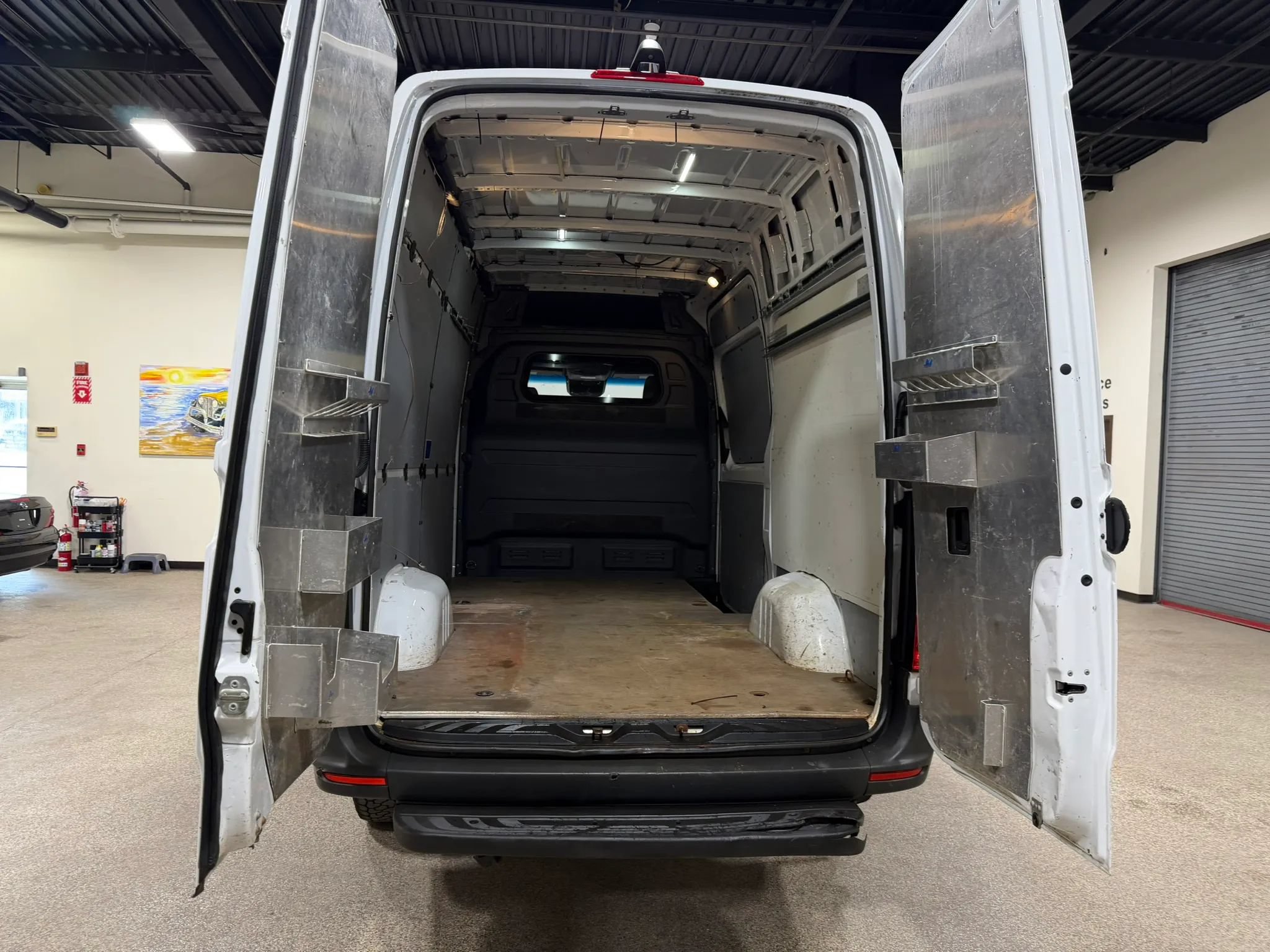Used 2020 Mercedes-Benz Sprinter 2500 image 19