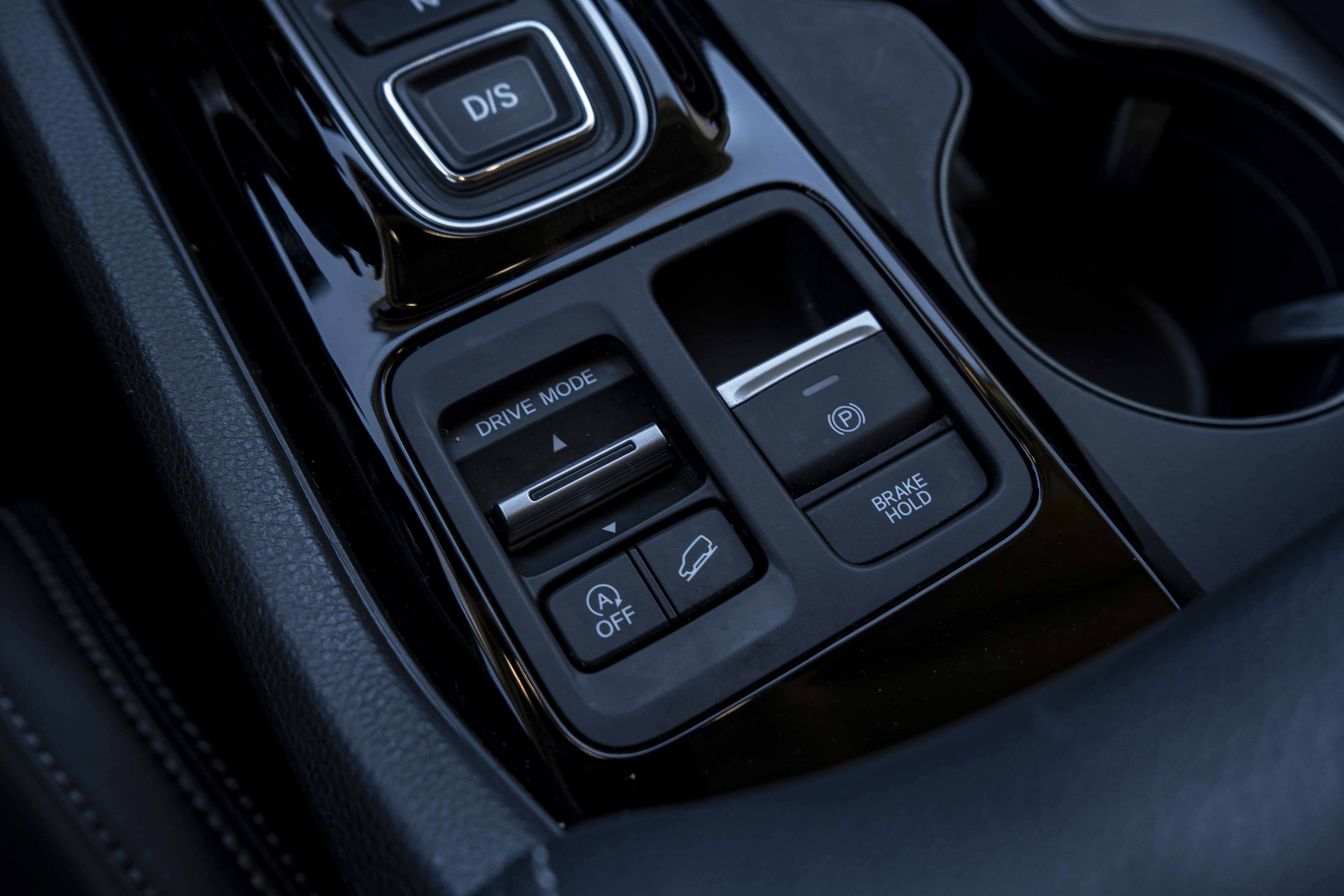 Used 2025 Honda Pilot EX-L image 25