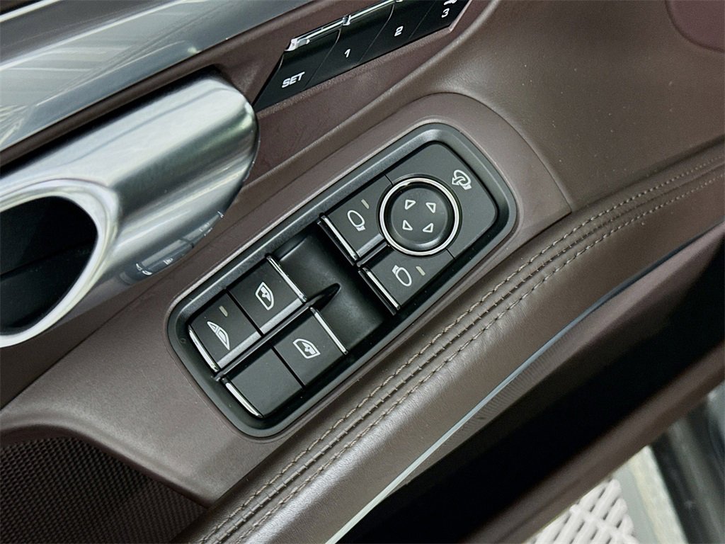 Used 2014 Porsche 911 Carrera 4S image 18
