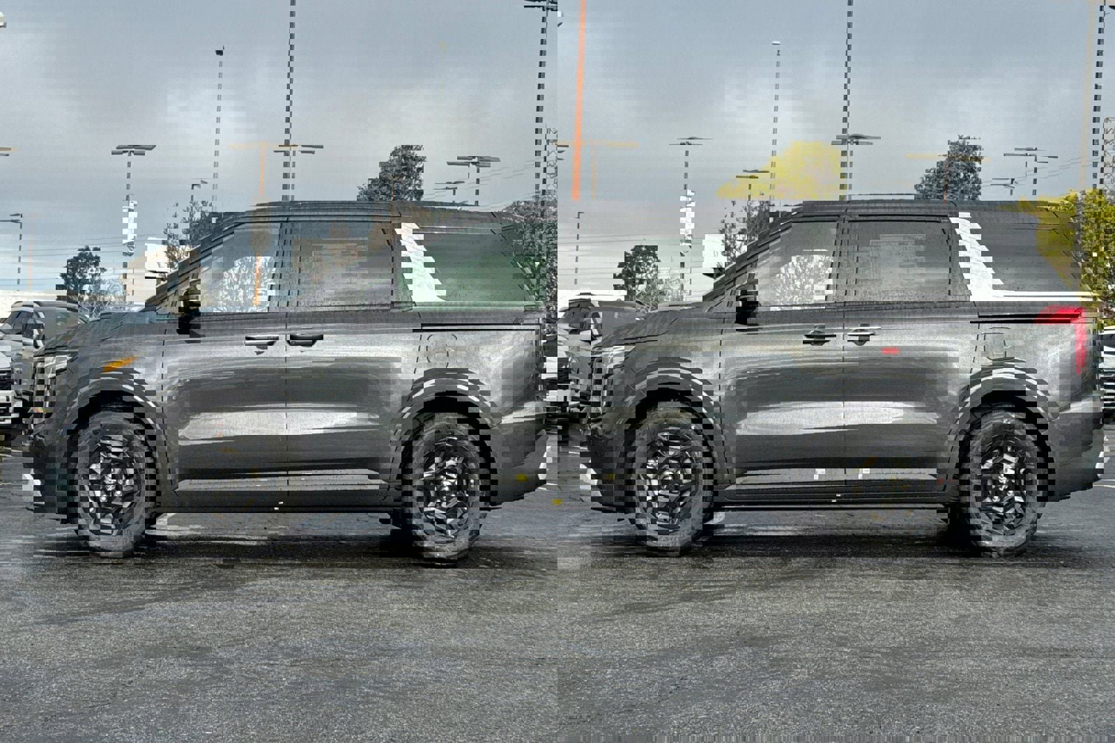 New 2026 Kia Carnival image 7