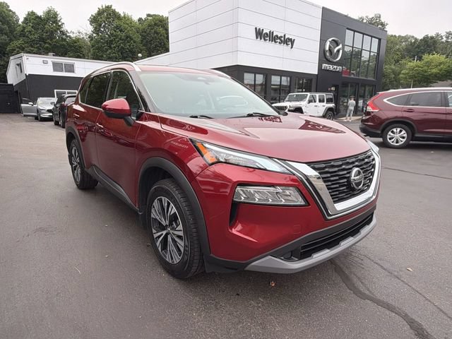 Used 2021 Nissan Rogue SV w/ Premium Package AWD/4WD image 2