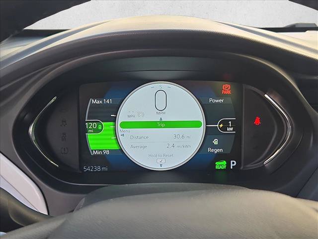 Used 2017 Chevrolet Bolt Premier w/ Driver Confidence II Package FWD image 11