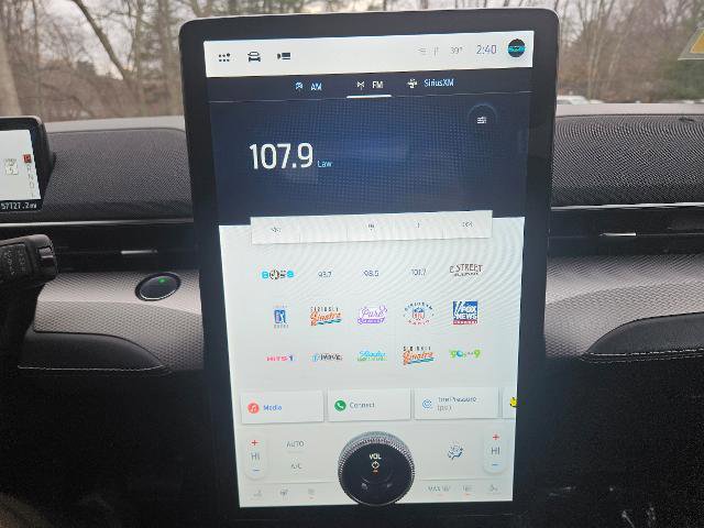 Certified 2021 Ford Mustang Mach-E Select w/ Comfort/Appearance Package image 25