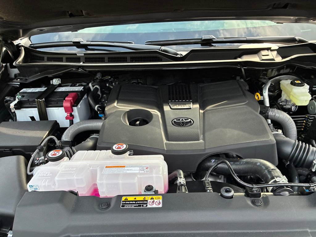 New 2026 Toyota Tundra Limited AWD/4WD image 29