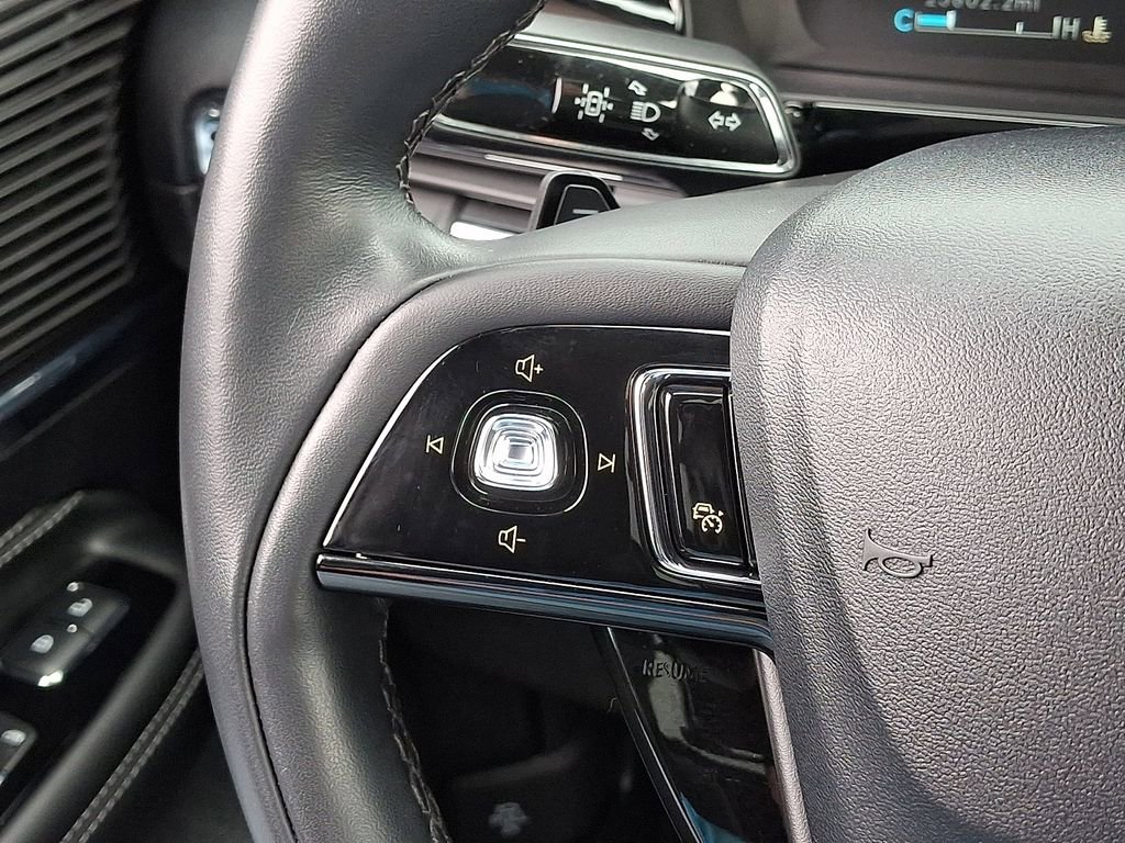 Used 2022 Lincoln Corsair Reserve w/ Equipment Group 201A AWD/4WD image 23