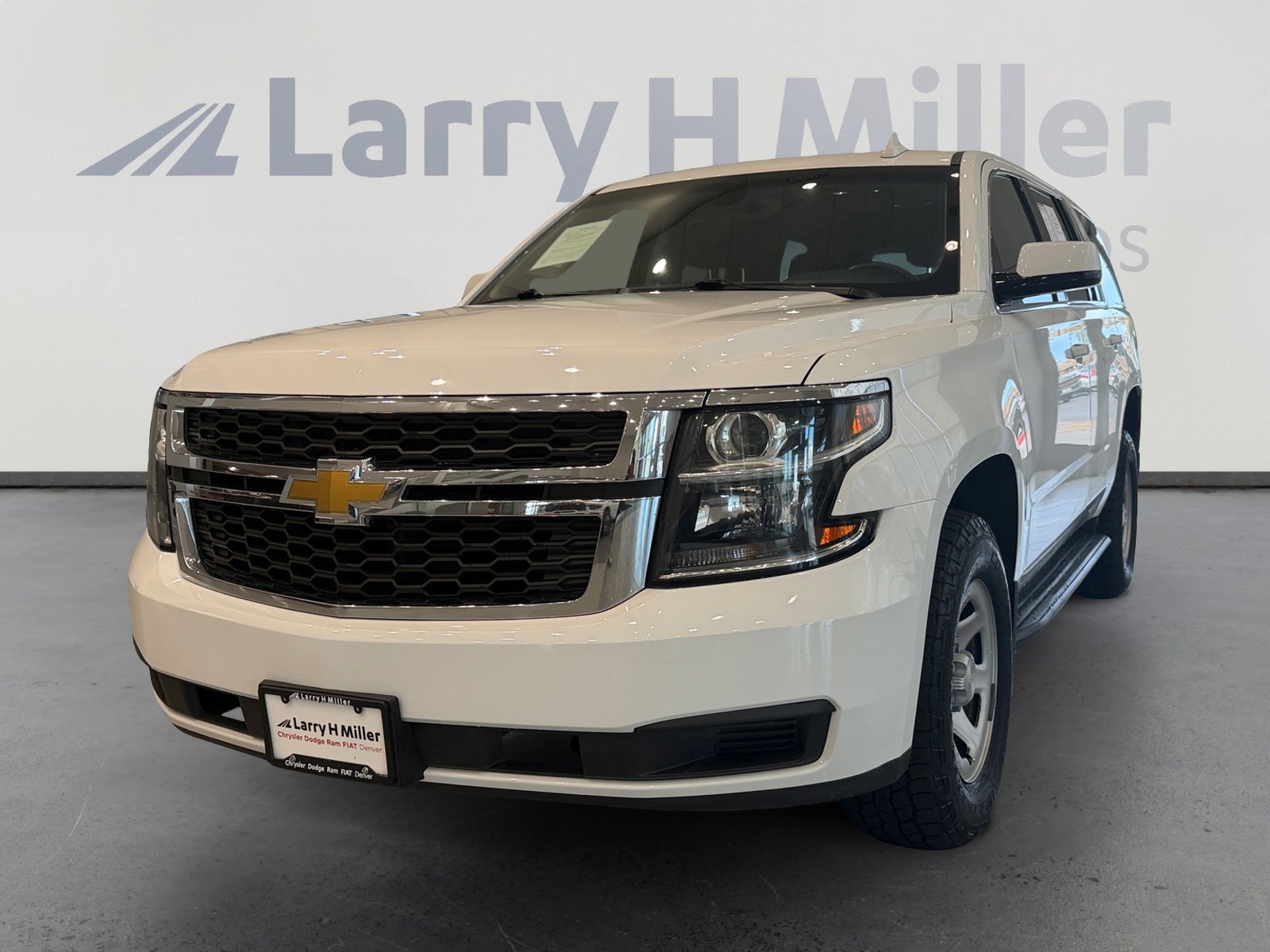 Used 2020 Chevrolet Tahoe 4WD w/ Remote Keyless Entry Package image 1