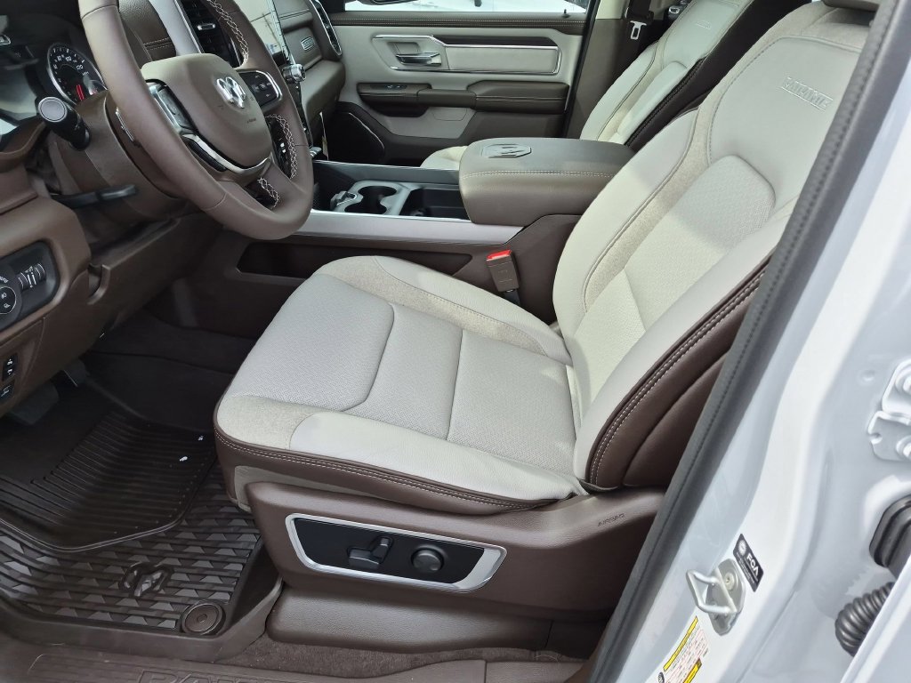 New 2027 RAM 1500 Laramie AWD/4WD image 11
