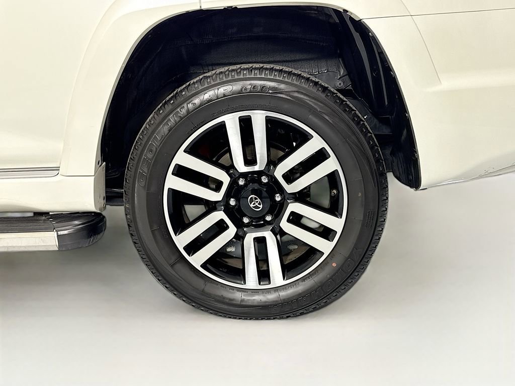 Used 2021 Toyota 4Runner Limited image 32