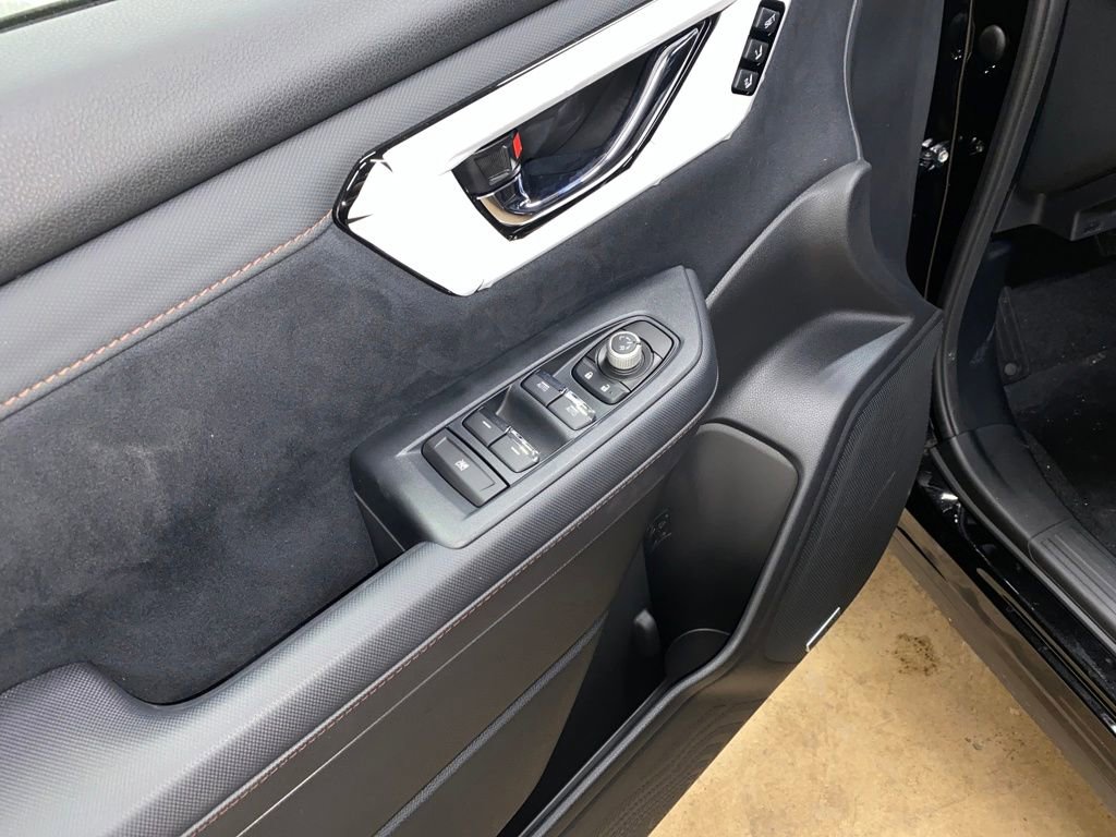 New 2025 Subaru Forester Touring image 9