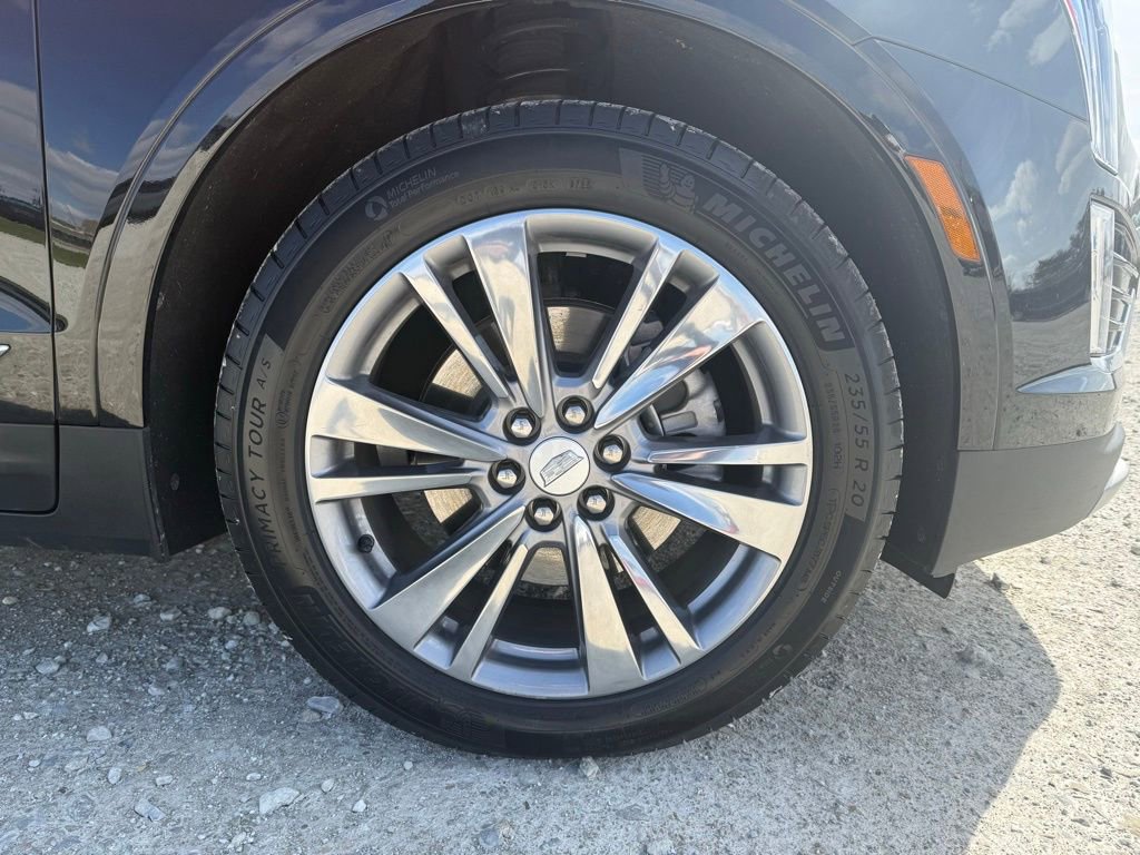 Certified 2025 Cadillac XT5 Premium Luxury image 17