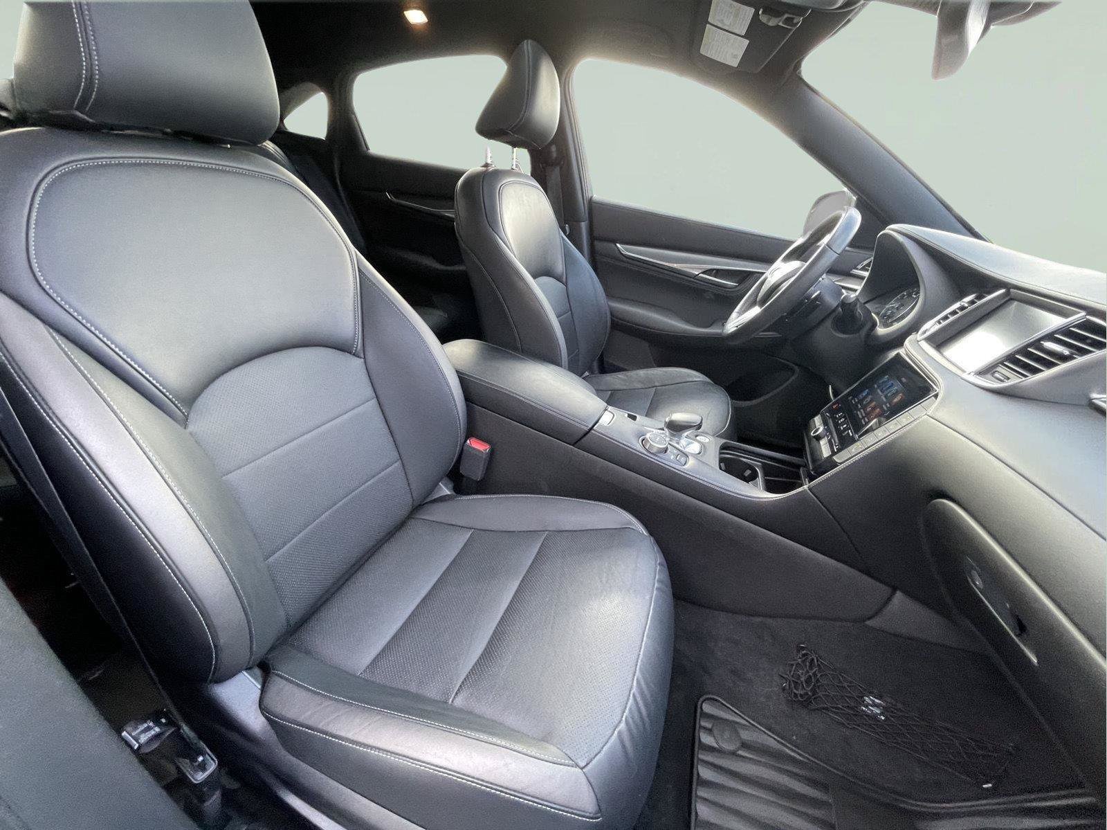 Used 2023 INFINITI QX55 Luxe w/ Cargo Package AWD/4WD image 22