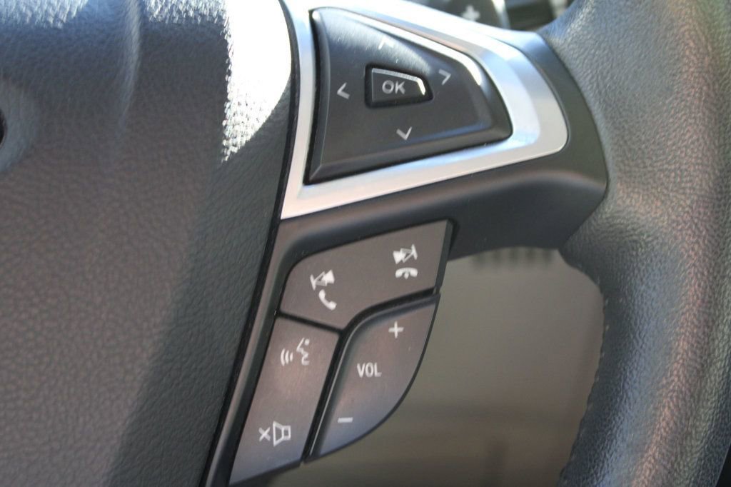 Used 2017 Ford Edge Titanium w/ Equipment Group 301A image 24