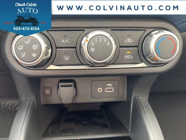 New 2025 Nissan Versa SV w/ Trunk Package image 23