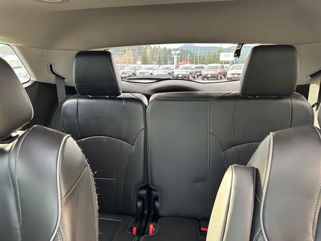 Used 2021 Buick Enclave Avenir w/ Avenir Technology Package image 13